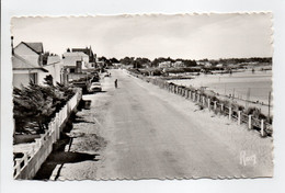 - CPSM THARON-PLAGE (44) - Boulevard De L'Océan - Edition Chapeau N° 62 - - Tharon-Plage