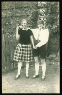 Orig. Foto AK Um 1925, Junge Mädchen In Tollem Outfit, Rock, Bluse, Typical 20s, Cute Young Girls, Teenager, Costume - Mode