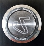Rare Jeton "Tissot - Official Timekeeper - Word Championship F1 - Motogp - Circuit Welkom (Afrique Du Sud) - Professionnels / De Société