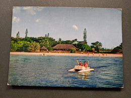 NOUVELLE CALEDONIE ILE DES PINS PEDALO HOTEL RELAIS DE KANUMERA - Polynésie Française