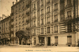 Le Raincy * Avenue Du Chemin De Fer * Commerces Magasins - Le Raincy