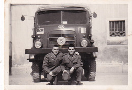 Foto Militare - Soldati Con Camion Militare - Cm 10,05 X 7,05 Circa - War, Military