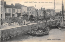 85-SAINT-GILLES-CROIX-DE-VIE-LE QUAI UN JOUR DE MARCHE - Saint Gilles Croix De Vie