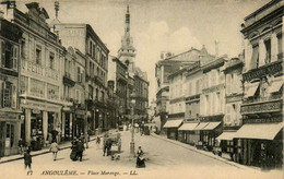 Angoulême * La Place Marengo * Bonneterie Au Petit Paris * Commerces Magasins - Angouleme