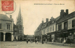 Mondoubleau * La Place Du Marché * épicerie FOREAU * Pharmacie * Café Du Midi - Altri & Non Classificati