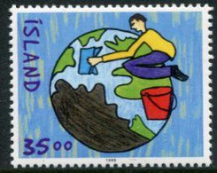 ICELAND 1999 Children's Stamp Design Competition  MNH / **.  Michel 927 - Ungebraucht