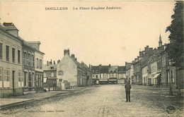 Doullens * La Place Eugène Andrieu * Café Du Centre - Doullens