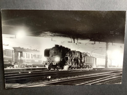 Photo  Tamponnée De Marc DAHLSTRÖM : Train Vapeur 241A17 /en Gare De PARIS EST  En 1963 - Trains