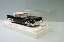 Solido Age D'or - CADILLAC ELDORADO BIARRITZ 1957 Convertible Noir Réf. 4501 BO 1/43 - Solido