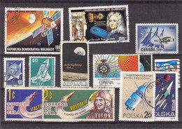 Lot De Timbres Thème Espace Du Libéria - Maldives - Pologne - Rwanda - RDC -Espagne - Russie - Canada - Other & Unclassified