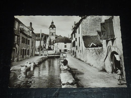 ARUDY - LE BOURG, AU FOND L'EGLISE - 64 PYRENEES ATLANTIQUE (C.U) - Arudy