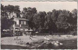 N°874 VAR.SAINT -AYGULF .LES RIVES D'OR. PLAGE DU FOUR A CHAUX.PEDALO. P 524  EDITIONS HENRI LAULAGNET.MARSEILLE. - Saint-Aygulf