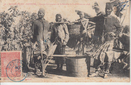 MADAGASCAR - NOSSIBE - Quatre Prisonniers  La Révolte De Sambirano 1898  - Oblitération Cachet Postal  ETAT   PRIX FIXE - Madagascar