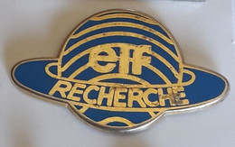 UU87 Pin's Space Espace Elf Recherche Planète SATURNE Achat Immédiat - Raumfahrt