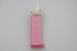 Vintage PEZ DISPENSER : HELLO KITTY - Sanrio - 2009 - Us Patent Hungary Made L=13cm - Small Figures