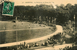 Argentan * Le Vélodrome Du Champ De Foire * Thème Cyclisme Vélo Sport Cycliste - Argentan