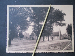 Oude Postkaart  Het Rustige Dorpsplein OLEN - Olen