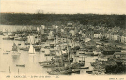 Cancale * Vue Sur Le Port De La Houle * Bateaux - Cancale