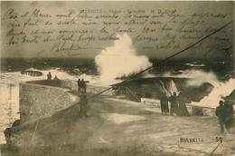 Biarritz * Vague Et Tempête Sur La Jetée - Biarritz