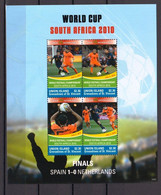 GRANADINAS DE S. VCENTE 2010- MNH (FUTEBOL)_  DPT1153 - 2010 – South Africa