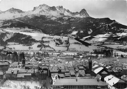 04-BARCELONNETTE- VUE GÉNÉRALE ET LE CHAPEAU DE GENDARME - Barcelonnette