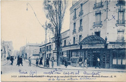 75 Paris 75017  -   Angle De La Rue  Caporal  Peugeot Et De La Rue Octave Mirabeau - Arrondissement: 17
