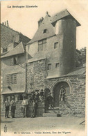 Morlaix * La Rue De Vignes * Vieille Maison * Villageois - Morlaix