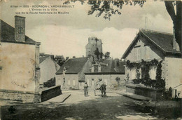 Bourbon L'archambault * Entrée De La Ville * Vue De La Route Nationale De Moulins * Attelage - Bourbon L'Archambault