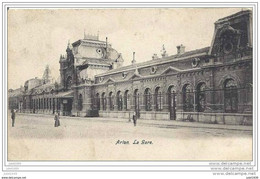 ARLON ..-- La GARE . 1906 Vers FAMILLEUREUX ( Mr GUILLAIN , Instituteur ) . Voir Verso . - Arlon