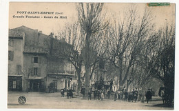 CPA - PONT-SAINT-ESPRIT (Gard) - Grande Fontaine - Cours Du Midi - Pont-Saint-Esprit