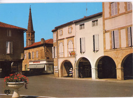 MARCIAC LES ARCADES ET LE CLOCHER DU CLOITRE - Autres & Non Classés