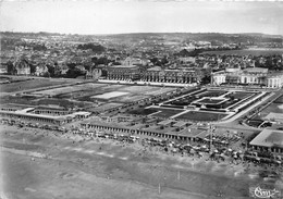 14-DEAUVILLE- VUE  AÉRIENNE DE LA PLAGE - Deauville