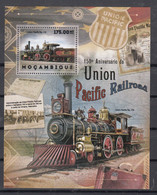 Trein, Train, Locomotive, Eisenbahn : Mozambique 2012 Mi Nr Blok 680, Union Pacific Railroad - Trains