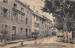 43-BAS-EN-BASSET- LA PLACE DE LA SABLIÈRE ET L'HÔTEL DES VOYAGEURS - Autres & Non Classés