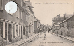 27 - Très Belle Carte Postale Ancienne De  BEAUMONT LE ROGER Rue Du Camp Frémont   Carte Animée - Beaumont-le-Roger