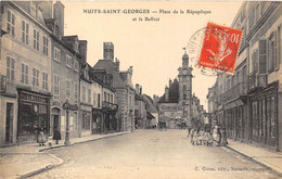 21-NUIT-SAINT-GEORGES- PLACE DE LA RÉPUBLIQUE ET LE BEFFROI - Nuits Saint Georges