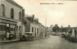 St Viâtre * Une Rue Du Bourg * Automobile Voiture Ancienne  * Hôtel Du Lion D'or * Landau - Altri & Non Classificati