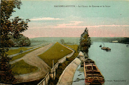 Maisons Laffitte * Le Champ De Courses Et La Seine * Hippodrome Chevaux Hippisme * Péniche Batellerie - Maisons-Laffitte