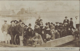 CPA CP Carte Photo Belleville Sur Saône (Rhône) Phot J Reverdy Groupe De Personnes Société Lumière Lyon - Belleville Sur Saone