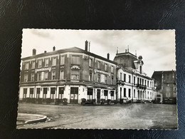 51138 - CHATILLON SUR CHALARONNE L’Hotel De L’Europe, La Poste Et L’Hotel De Ville - Châtillon-sur-Chalaronne