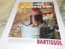 ANCIENNE  PUBLICITE APERITIF CREE PAR LE SOLEIL BARTISSOL 1982 - Alcools