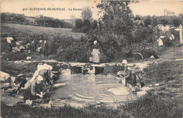 LOIRE ATLANTIQUE  44  SAINT ETIENNE DE MONTLUC - LA RECUSE - LAVOIR, LAVEUSES - Saint Etienne De Montluc