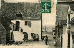 Piriac * Place Rue * Un Coin De Vieux Pêcheurs - Piriac Sur Mer