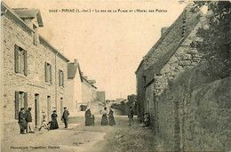 Piriac Sur Mer * La Rue De La Plage Et L'hôtel Des Postes * Ptt * Villageois - Piriac Sur Mer