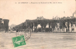 Le Chesnay - Perspective Du Boulevard Du Roi, Vers Le Château - Le Chesnay