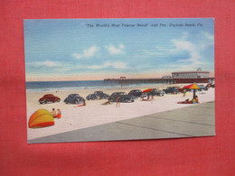 Worlds Famous Beach.  Daytona Beach  - Florida    Ref 5536 - Daytona