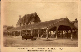 CHATILLON-SUR-CHALARONNE    ( AIN )   LES HALLES ET L ' EGLISE - Châtillon-sur-Chalaronne