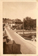 Longuyon * Le Pont Des Deux Eaux Et Vue Sur La Côte * Rue De La Commune - Longuyon