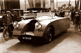 16142"PEUGEOT ENTRE 1900 ET 1940-LA PHOTO EST UNE IMPRESSION RECENTE D'UN LABORATOIRE PHOTO PROFESSIONEL-Cm. 10 X 15 - Automobiles