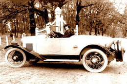 16157"PEUGEOT ENTRE 1900 ET 1940-LA PHOTO EST UNE IMPRESSION RECENTE D'UN LABORATOIRE PHOTO PROFESSIONEL-Cm. 10 X 15 - Automobiles